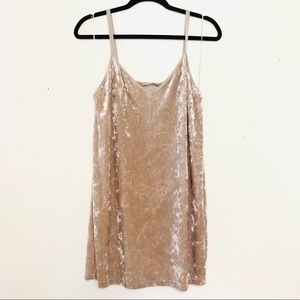 5 FOR $25 ⭐️ Zara Velour Slip Dress
